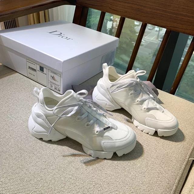 迪奥最早款老爹鞋，时尚与经典的完美融合